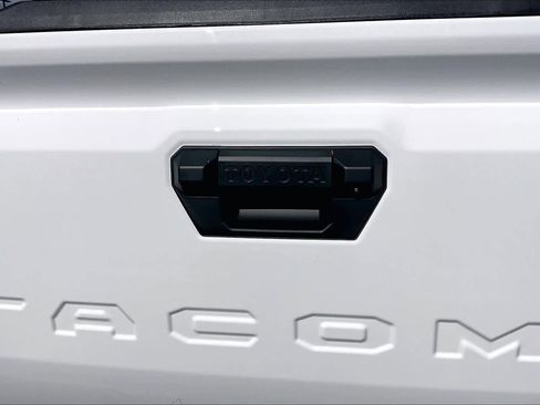 New 2026 Toyota Tacoma TRD Off-Road image 15