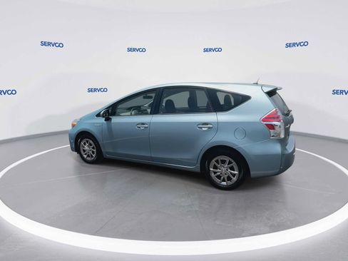 Used 2017 Toyota Prius V Three FWD image 6