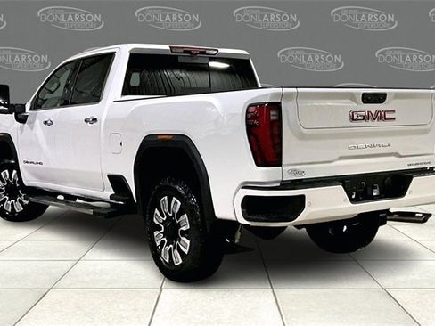 New 2026 GMC Sierra 2500 Denali w/ Denali Reserve Package image 3