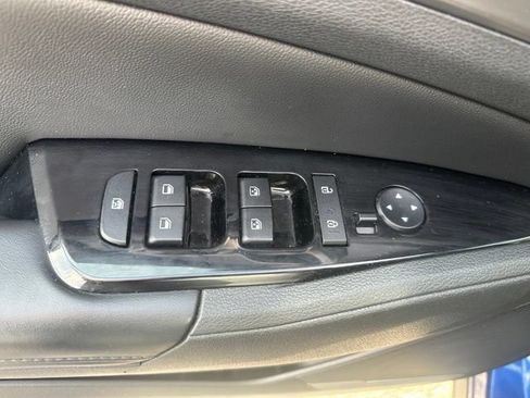 Used 2023 Kia Sportage EX FWD image 11