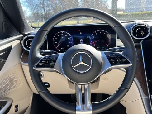 Used 2024 Mercedes-Benz C 300 C 300 image 18