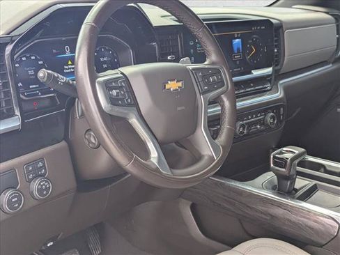 Used 2023 Chevrolet Silverado 1500 LTZ RWD image 10