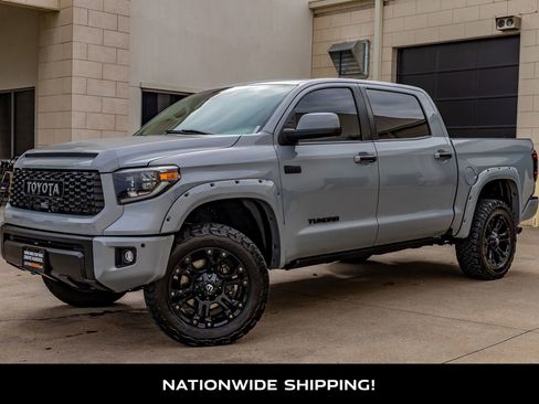 Used 2020 Toyota Tundra Limited w/ Limited Premium Package image 4