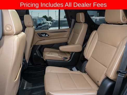 Used 2021 Chevrolet Tahoe Premier w/ Premium Package RWD image 9