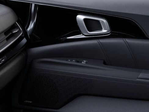 New 2027 Kia Carnival SX Prestige FWD image 25