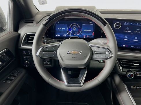 New 2026 Chevrolet Suburban RST image 11