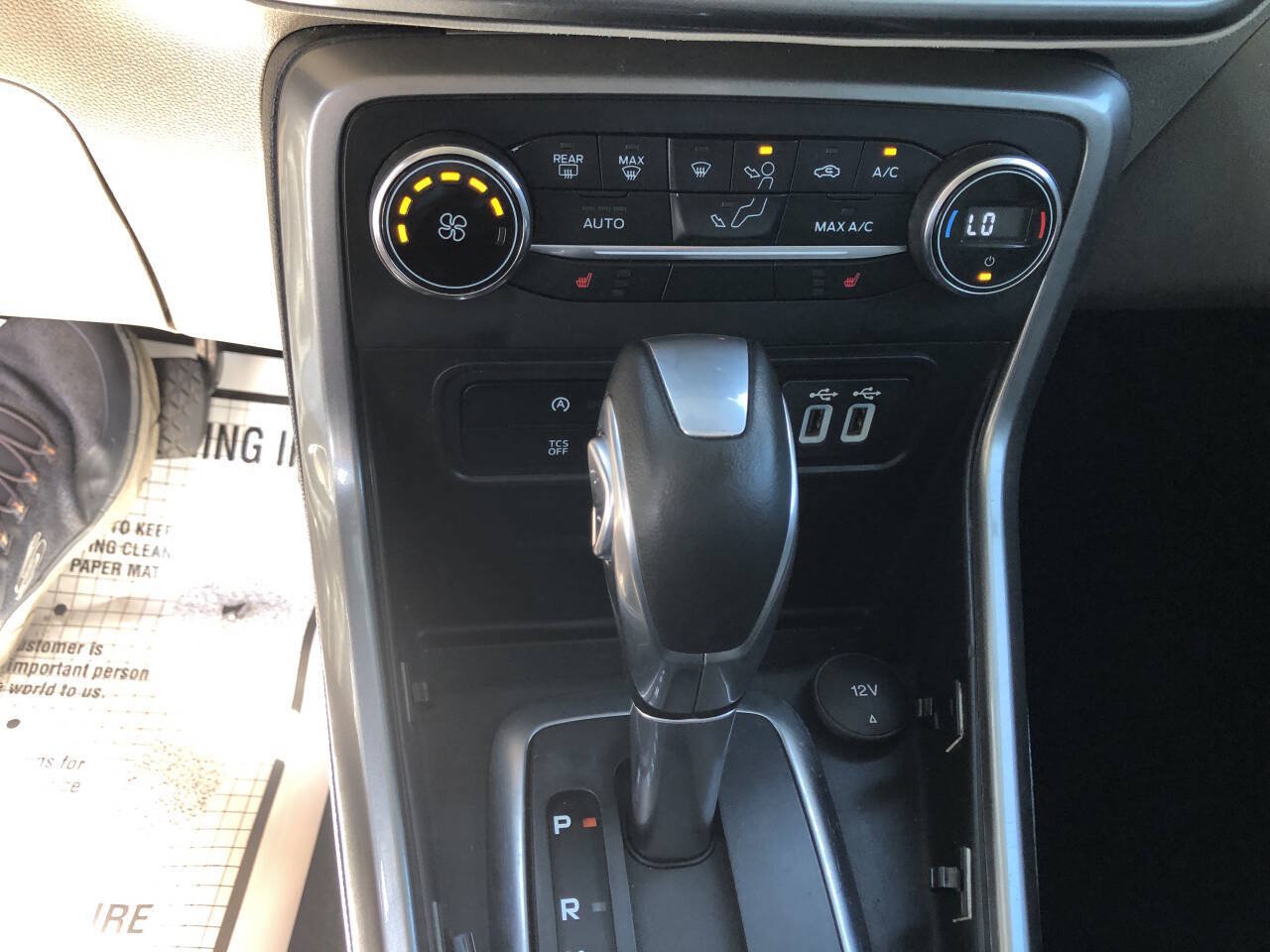 Used 2020 Ford EcoSport SE w/ SE Convenience Package FWD image 12