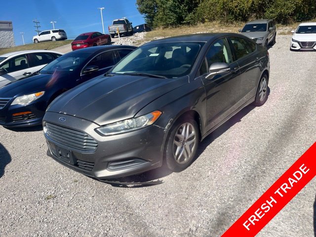 Used 2013 Ford Fusion SE FWD image 1