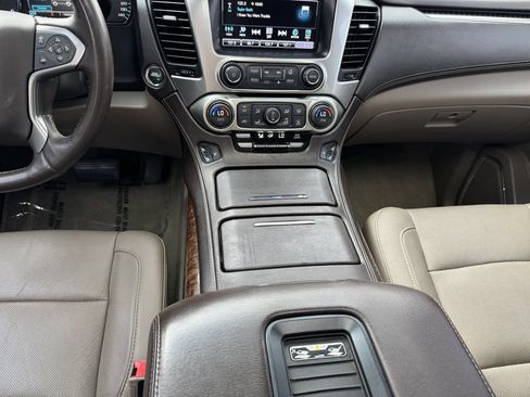 Used 2016 Chevrolet Suburban LTZ AWD/4WD image 32