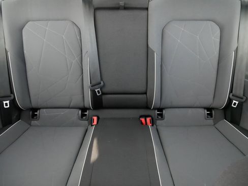 Certified 2025 Volkswagen Jetta Sport image 13