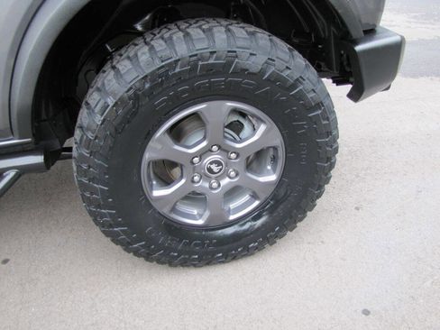 Used 2023 Ford Bronco Big Bend image 31