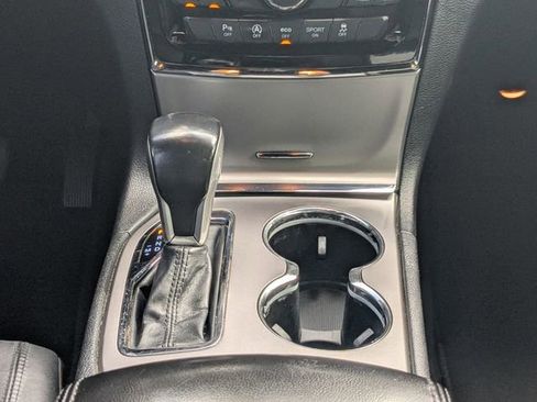 Used 2020 Jeep Grand Cherokee Limited w/ Trailer Tow Group IV image 23