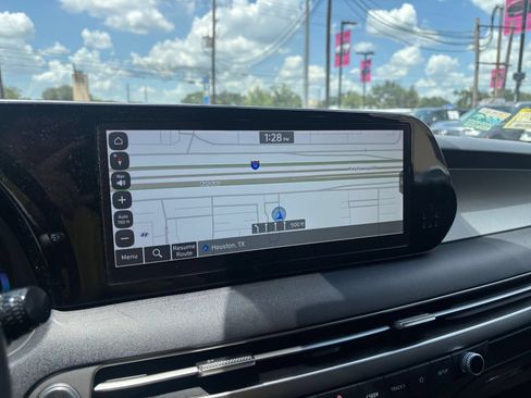 Used 2024 Hyundai Palisade SEL AWD/4WD image 19