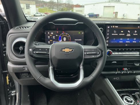 New 2026 Chevrolet Colorado LT image 15