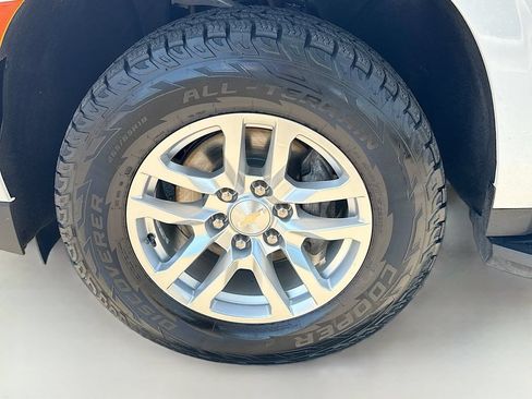 Used 2022 Chevrolet Tahoe LT w/ Max Trailering Package AWD/4WD image 38