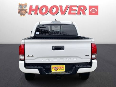 Used 2023 Toyota Tacoma SR image 3