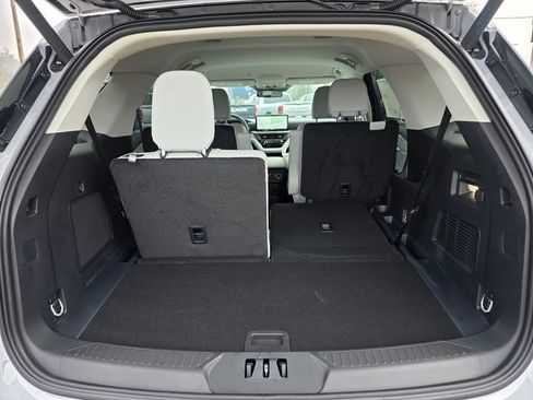 New 2026 Ford Explorer Platinum w/ LUX Leather Package image 23