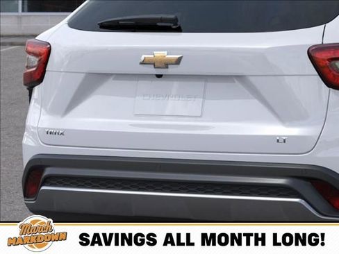 New 2026 Chevrolet Trax LT image 14