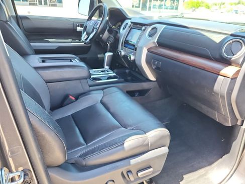 Used 2018 Toyota Tundra Limited w/ Limited Premium Package AWD/4WD image 20