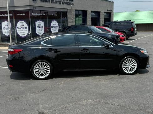 Used 2014 Lexus ES 350 w/ Ultra Luxury Package FWD image 17