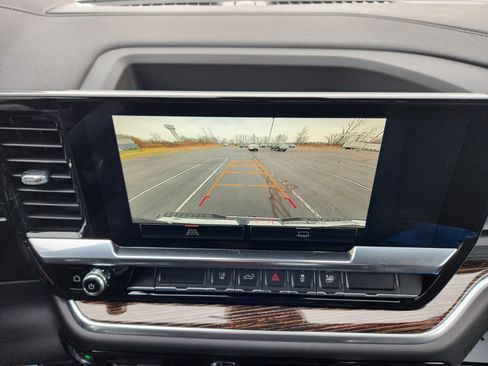 New 2026 GMC Sierra 2500 SLE image 13