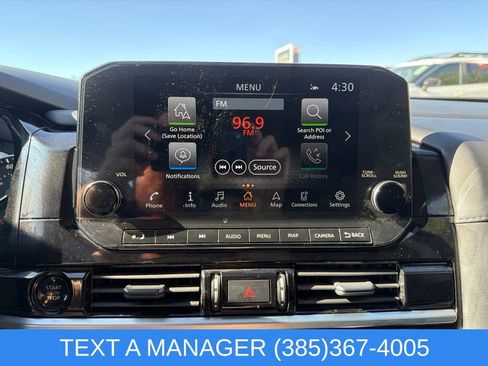 Used 2025 Nissan Pathfinder SL AWD/4WD image 20