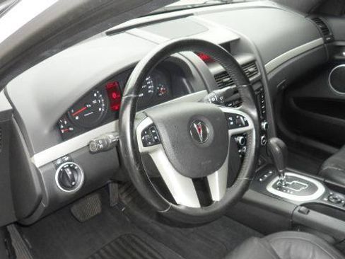Used 2008 Pontiac G8 w/ Premium Package RWD image 30
