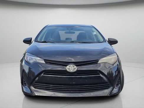 Used 2019 Toyota Corolla LE FWD image 3