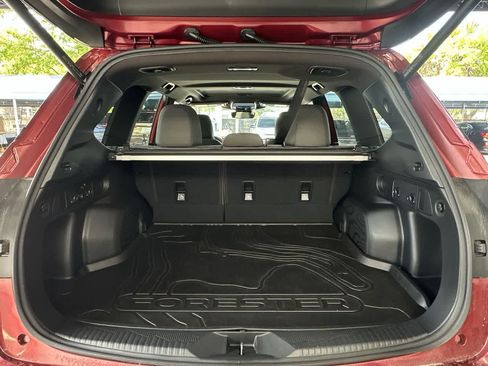 Used 2025 Subaru Forester Premium w/ Convenience Package #2 AWD/4WD image 25