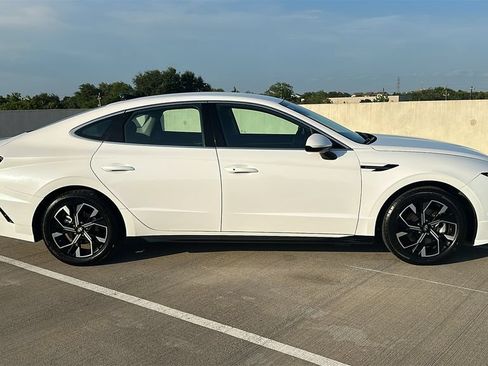 Used 2024 Hyundai Sonata SEL FWD image 13