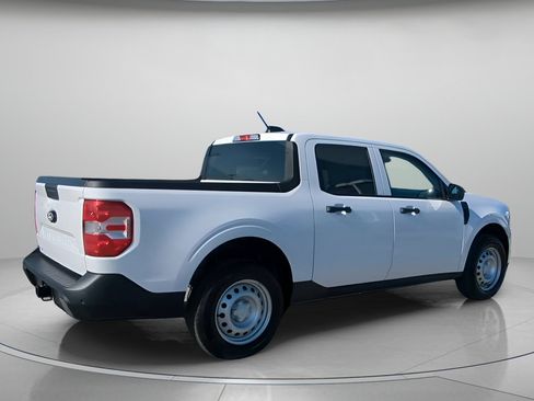 New 2026 Ford Maverick XL FWD image 32