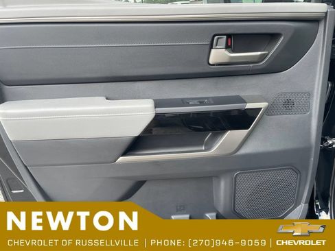 Used 2024 Toyota Tundra Limited w/ Power Package AWD/4WD image 37