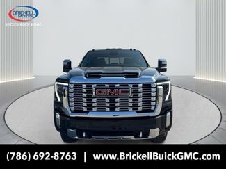 New 2025 GMC Sierra 2500 Denali video 2