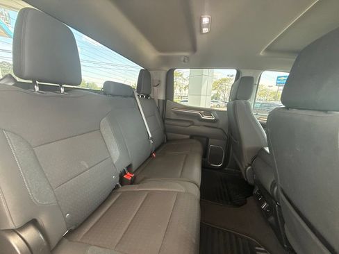 Used 2023 Chevrolet Silverado 1500 LT AWD/4WD image 36