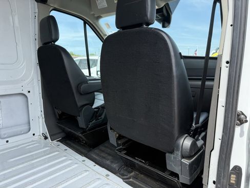 Used 2023 Ford Transit 250 Medium Roof image 49