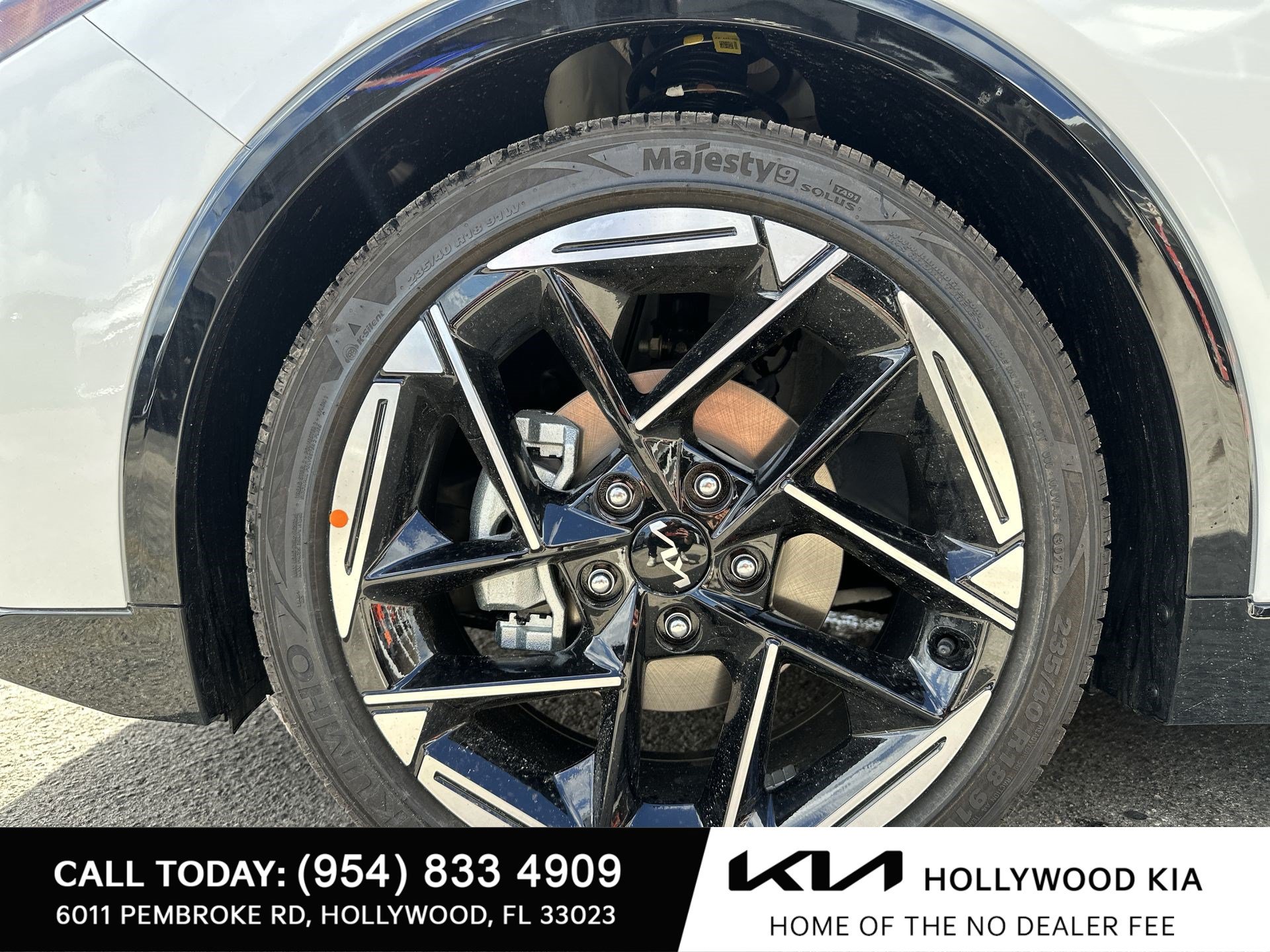 New 2026 Kia K4 GT-Line w/ GT-Line Premium Package FWD image 11