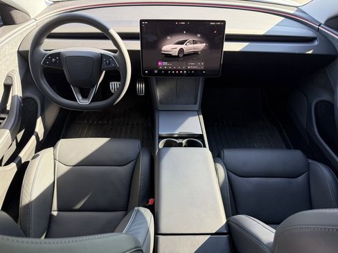 Used 2024 Tesla Model 3 Performance image 28