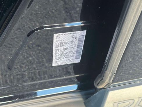 Certified 2024 Nissan Pathfinder SL image 19