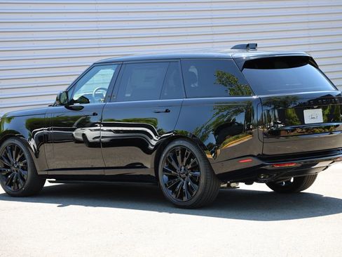 New 2026 Land Rover Range Rover Long Wheel Base SV AWD/4WD image 6