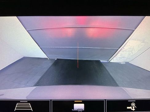 Certified 2021 Chevrolet Traverse LT image 19