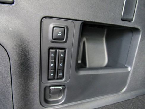 New 2025 Ford Expedition Max Platinum w/ Driver's Package image 10