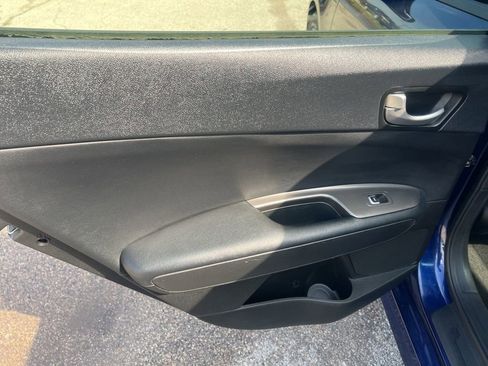 Used 2019 Kia Optima LX image 10