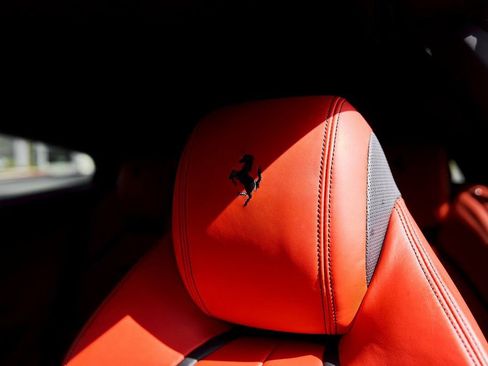 Used 2019 Ferrari GTC4Lusso image 49