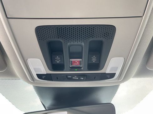 New 2026 Honda Pilot Touring image 21