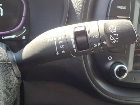 Certified 2023 Kia Soul LX FWD image 22