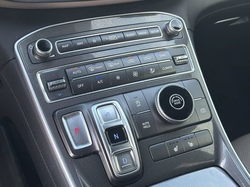 Used 2022 Hyundai Santa Fe SEL w/ Convenience + Premium Package FWD image 33