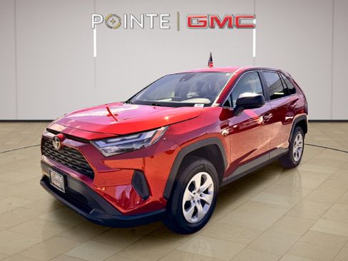 Used 2023 Toyota RAV4 LE image 14