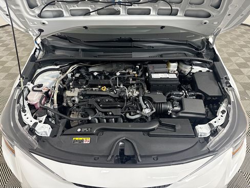 Used 2024 Toyota Corolla LE FWD image 38