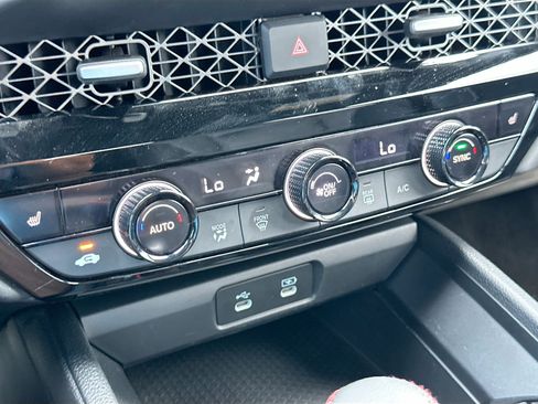 Used 2024 Honda Accord Sport image 14