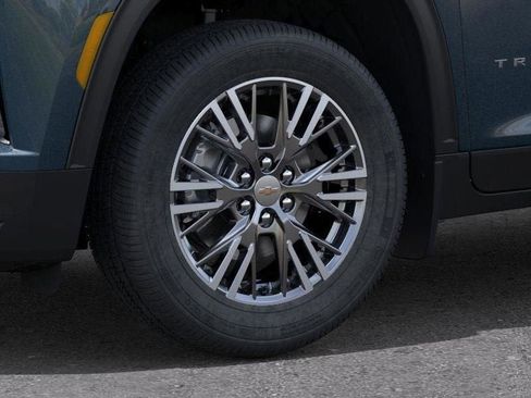 New 2026 Chevrolet Traverse LT w/ Driver Confidence Package image 9